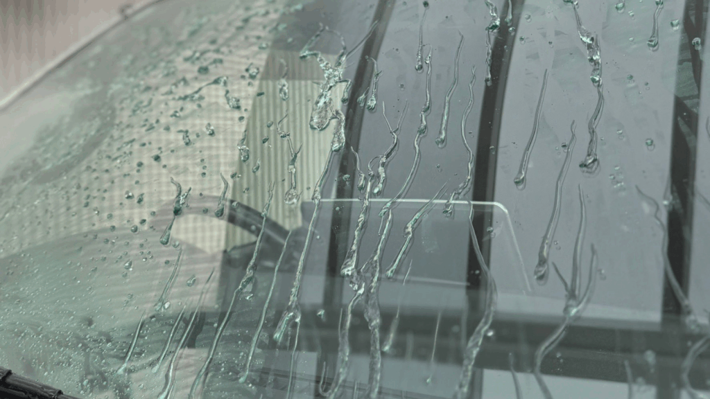 ウロコ除去と撥水コーティングの組合せ