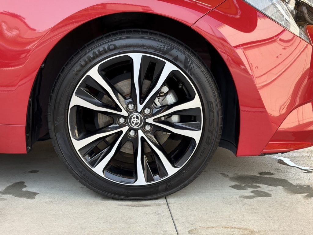 トヨタ カローラスポーツ