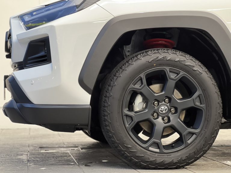 トヨタ RAV4 オフロードパッケージⅡ