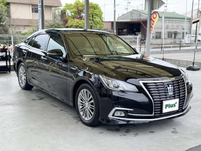 トヨタ クラウン ロイヤル ハイブリッド