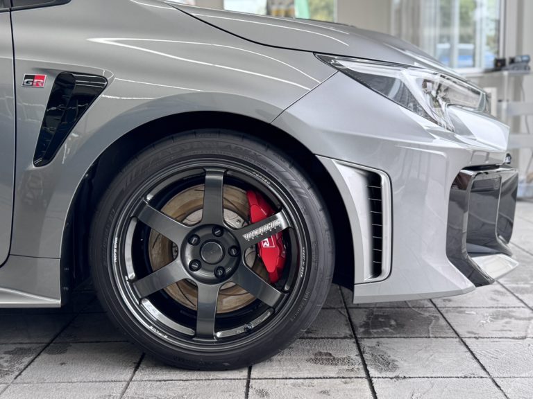 トヨタ / GRカローラ